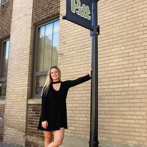 Meet your Posher, Victoria